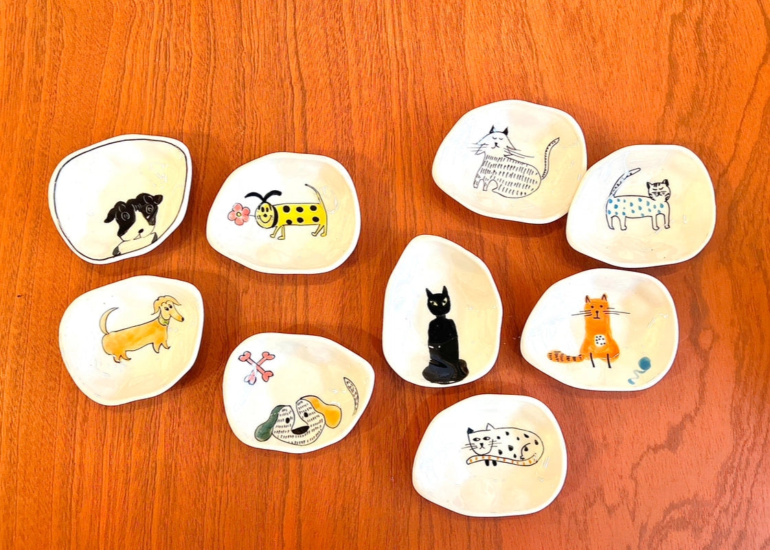 Hand-painted Jewelry Bowls, Small, from Bat Trang, Vietnam